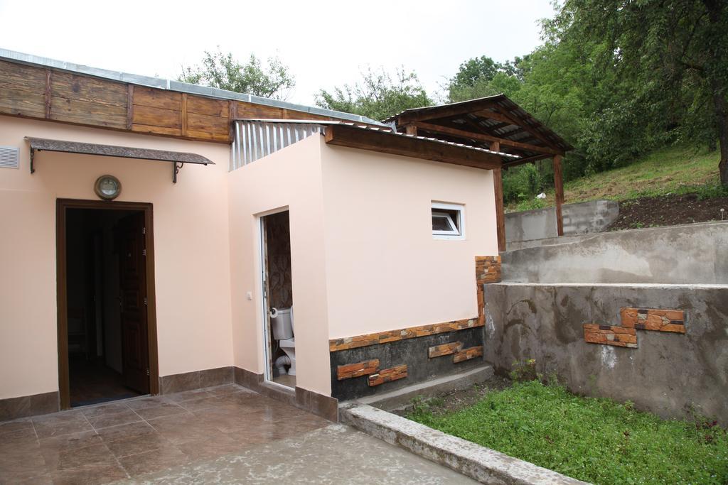 Guest House Dilijan Orran Exteriör bild