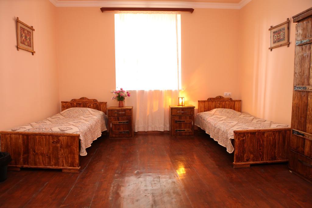 Guest House Dilijan Orran Exteriör bild